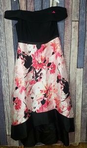 Off shoulder HI /LO maxi dress